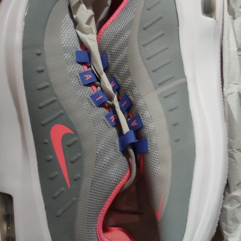 NWT in the original box Nike Air Max